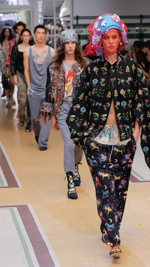 Vivienne Westwood Spring 2027: Kronthaler's Cheat Jacket